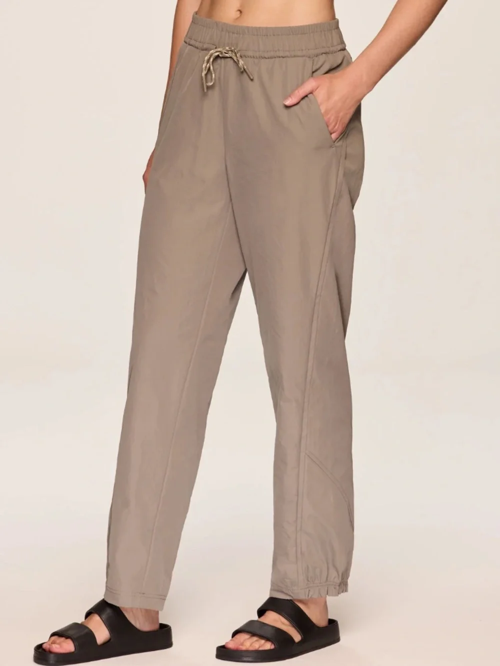 NWOT Size XL Avalanche Trek It Wide Leg Jogger in Driftwood - Picture 1 of 10